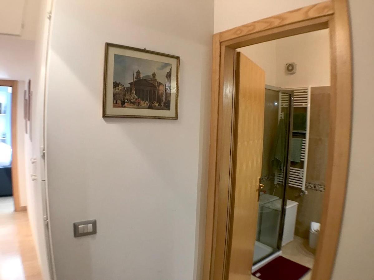 Apartment Spacious And Bright Flat In *